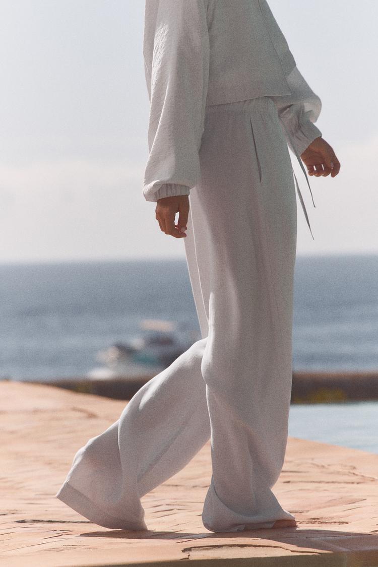 FLOWING TROUSERS