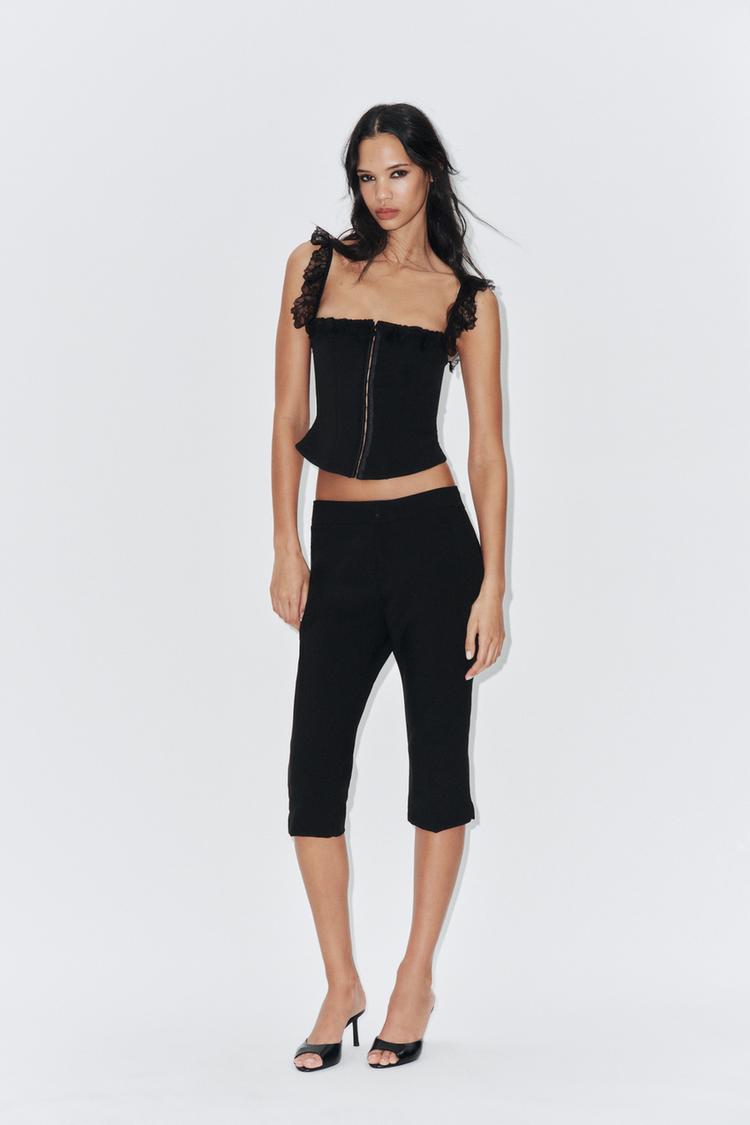 CORSETRY-INSPIRED LACE TOP