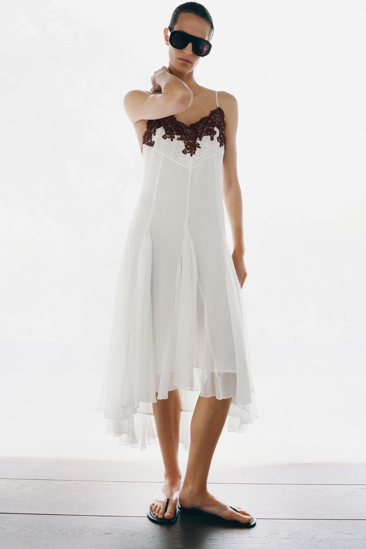 LACE DRESS