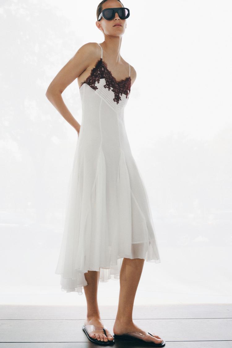 LACE DRESS