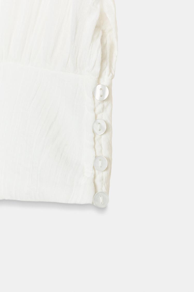 EMBROIDERED GAUZE STRAP TOP