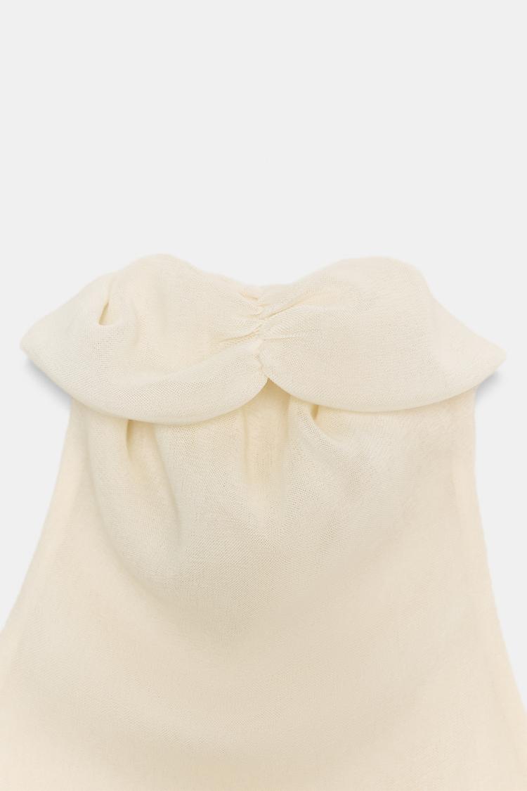 FLOWING HALTER TOP