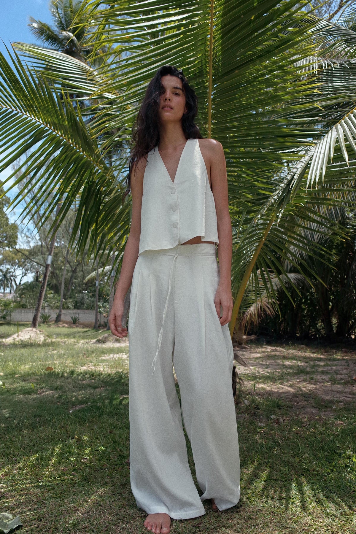 LINEN BLEND WIDE-LEG TROUSERS WITH PLEATS