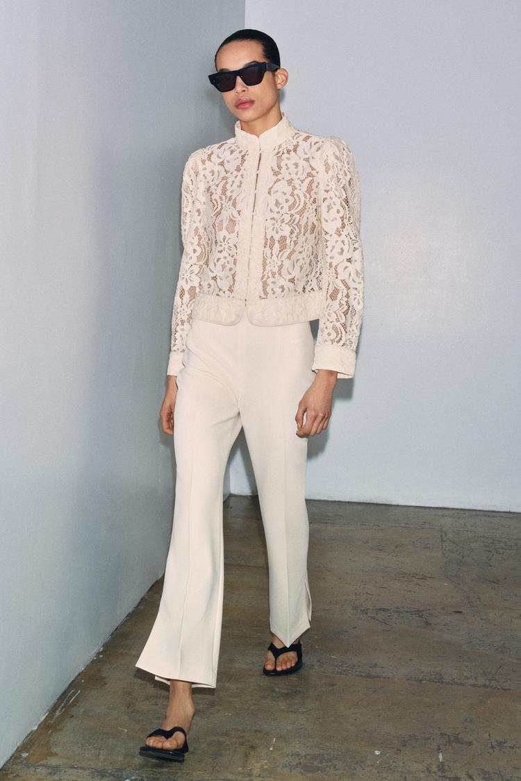 LACE BLAZER