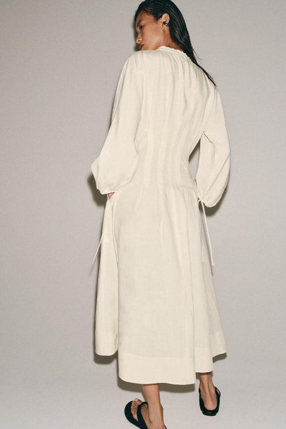 FITTED WAIST DRESS