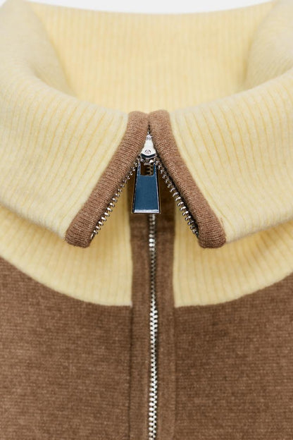 ZIP-UP KNIT CARDIGAN
