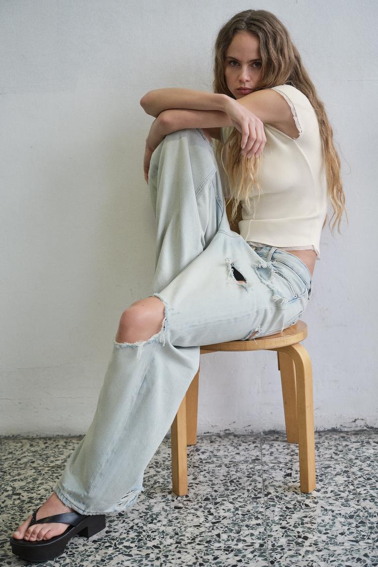 CORSETRY-INSPIRED KNIT TOP