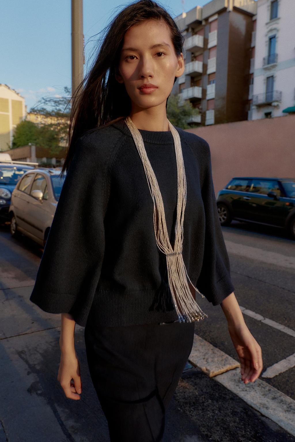 KNIT JUMPER WITH WIDE SLEEVES