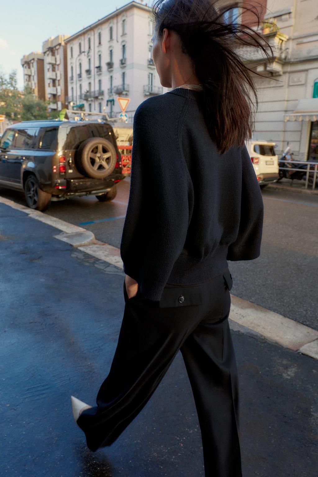 KNIT JUMPER WITH WIDE SLEEVES