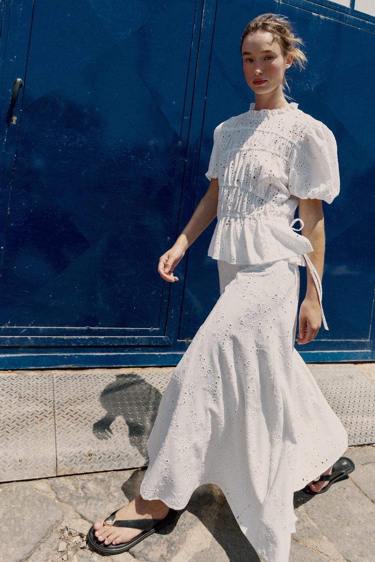 TOP WITH GATHERING AND CUTWORK EMBROIDERY