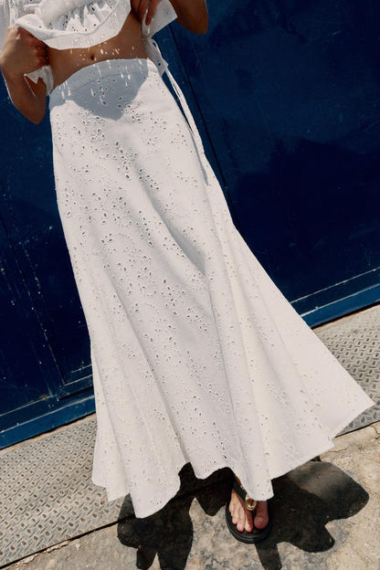 CUTWORK EMBROIDERY MIDI SKIRT