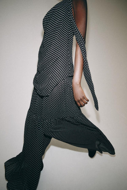 HALTER NECK DOT TOP