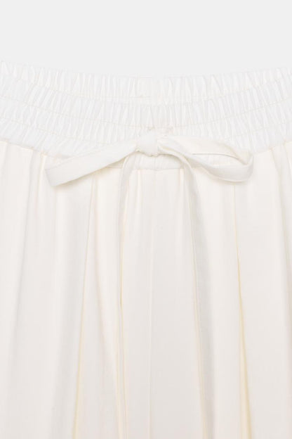 FLOWING TROUSERS WITH ADJUSTABLE HEM