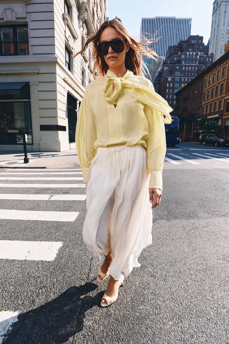 FLOWING MIDI SKIRT