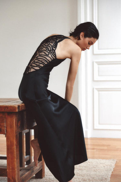 SATIN HALTERNECK DRESS WITH EMBROIDERED BACK