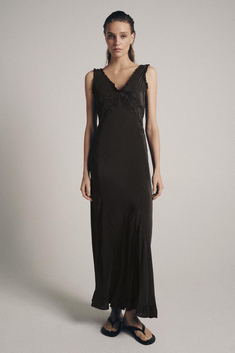 EMBROIDERED LONG DRESS