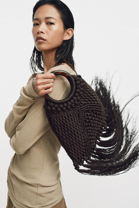 KNOTTED FRINGED WOVEN BAG