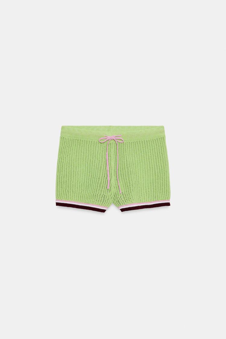 KNIT SHORTS WITH ELASTIC WAIST