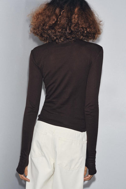 SLIM FIT HIGH NECK T-SHIRT