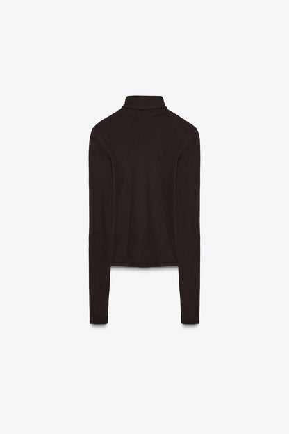 SLIM FIT HIGH NECK T-SHIRT