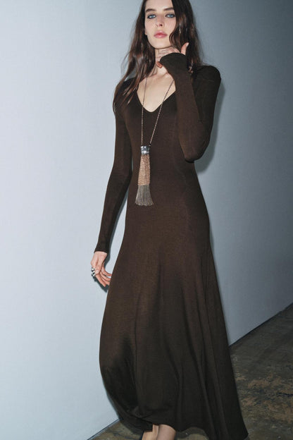 LONG V-NECK DRESS