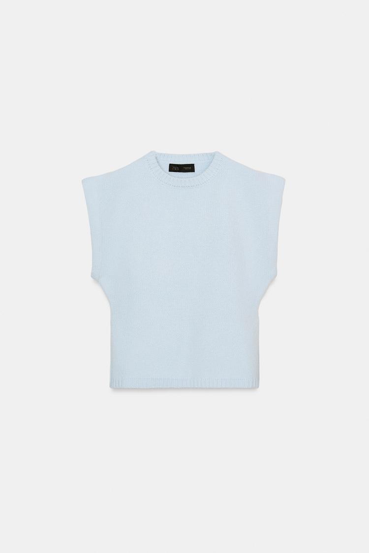 KNIT WAISTCOAT WITH DEFINED SHOULDERS