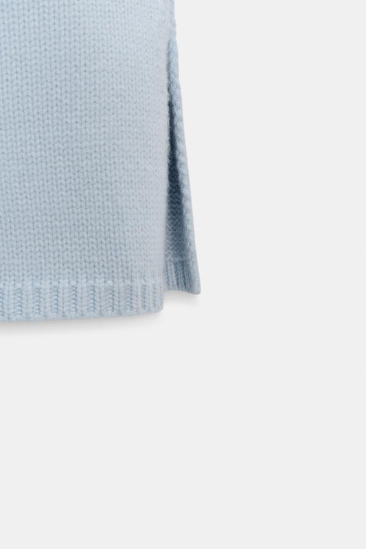 KNIT WAISTCOAT WITH DEFINED SHOULDERS