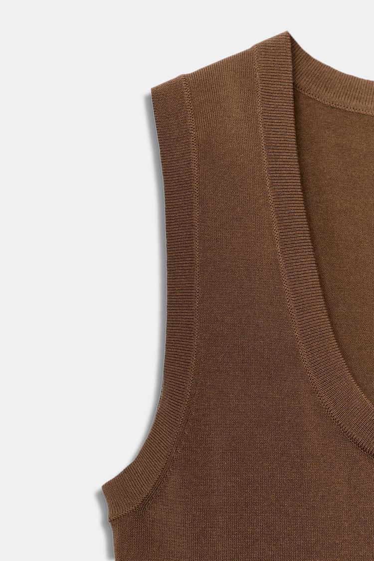 EXTRA FINE KNIT TOP