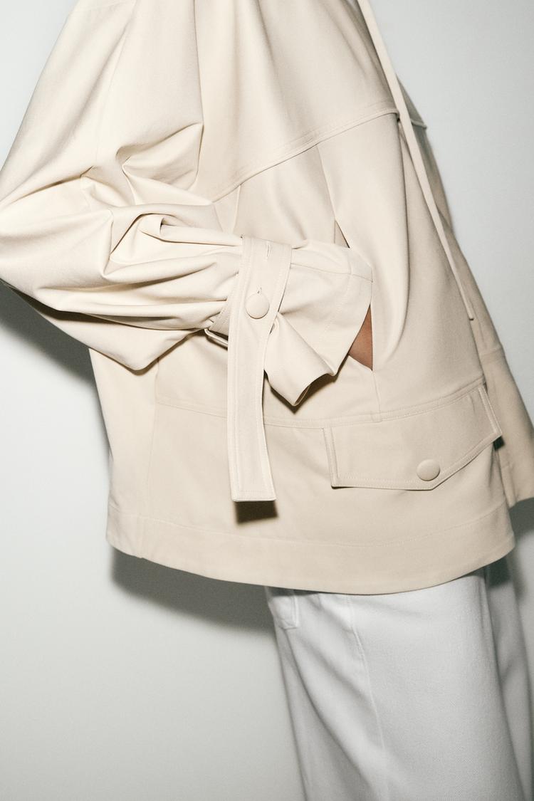 FLUID HIGH NECK JACKET