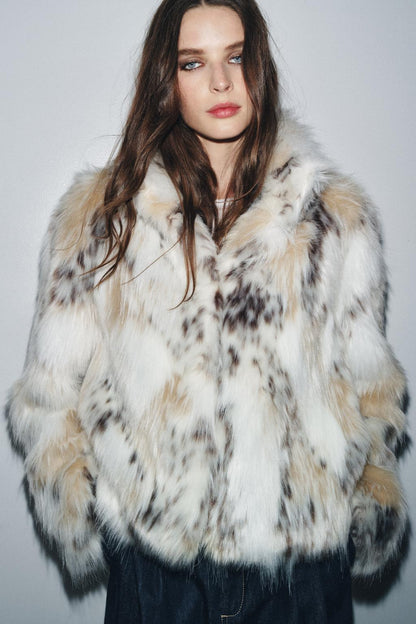 SHORT FAUX FUR COAT
