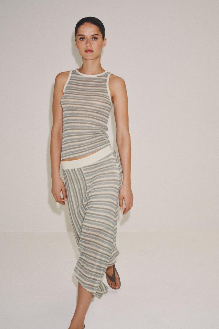 STRIPED SLEEVELESS TOP