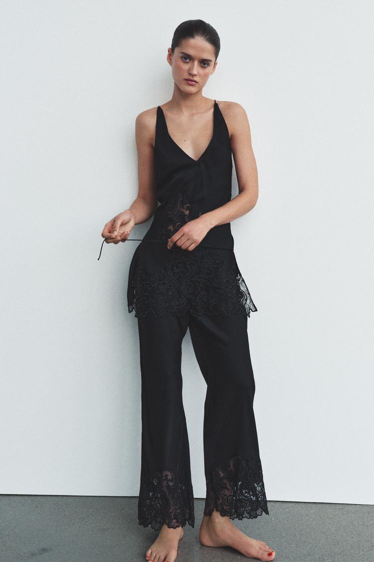 100% VISCOSE EMBROIDERED STRAPPY TOP