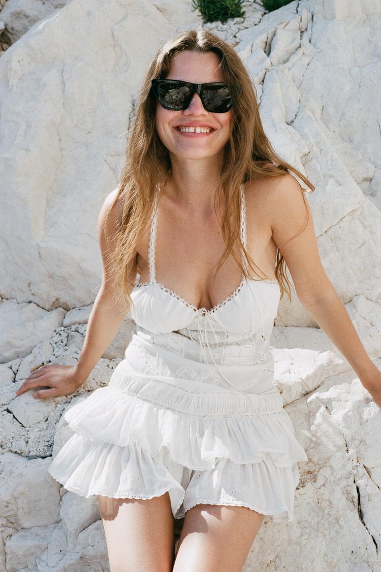 SHORT DRESS WITH TIES AND RUFFLES