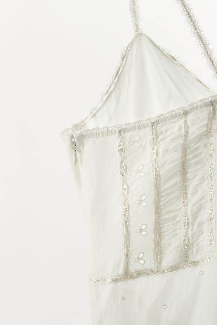 SHORT DRESS WITH TIES AND RUFFLES