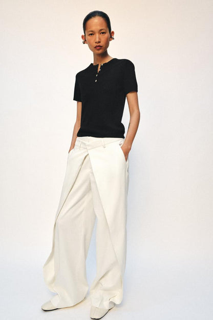 KNIT BUTTON-UP TOP