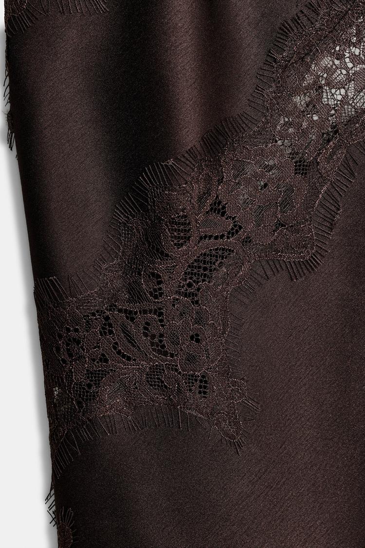 LACE CAMISOLE TOP