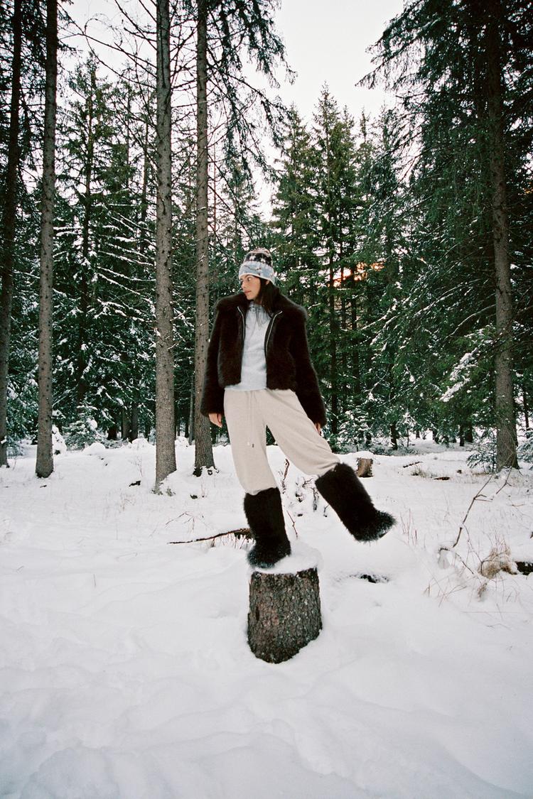 SHORT FAUX FUR COAT WITH LAPEL COLLAR