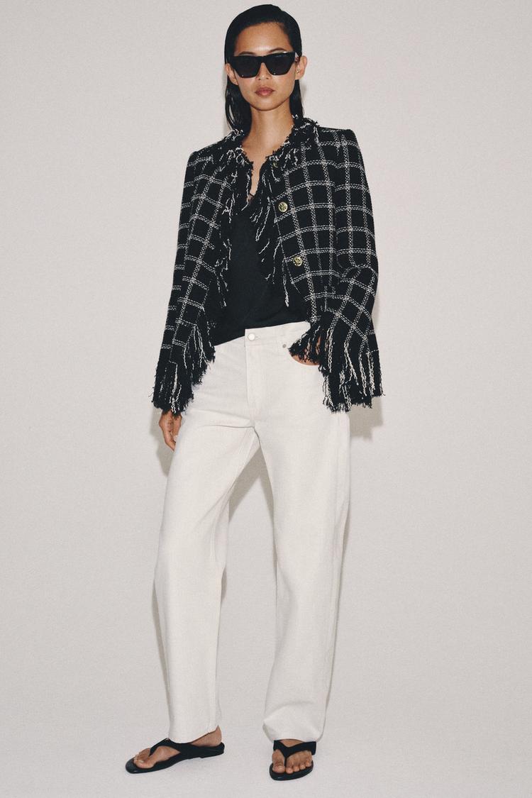 MID-WAIST STRAIGHT LEG JEANS