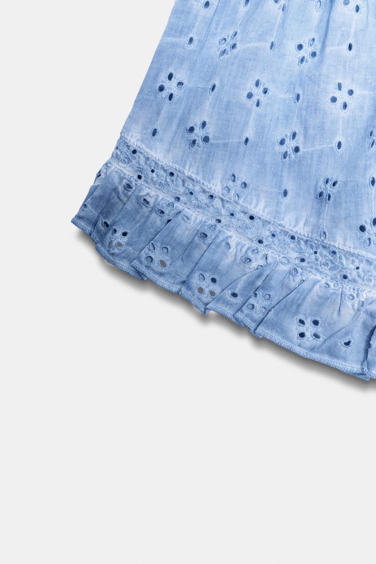 WASHED EFFECT SHORTS WITH CUTWORK EMBROIDERY