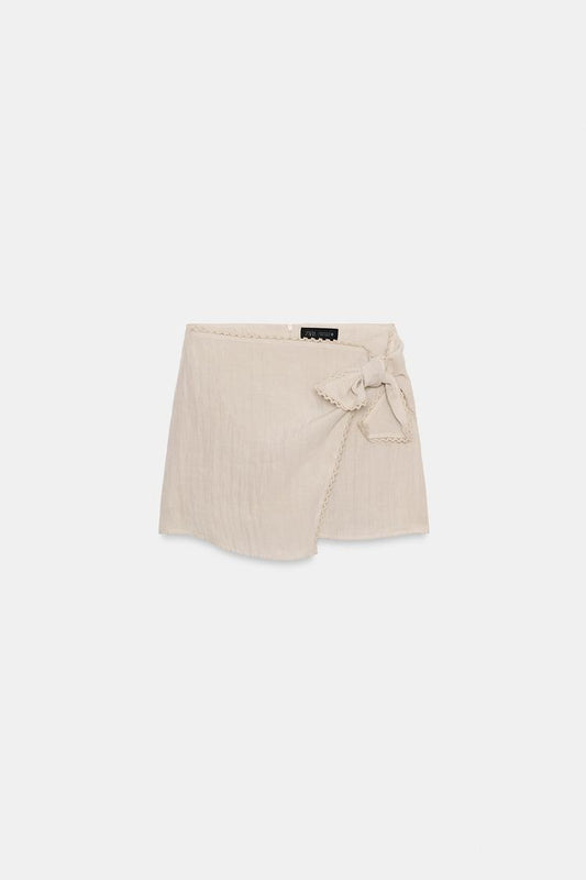 LACE KNOTTED SKORT