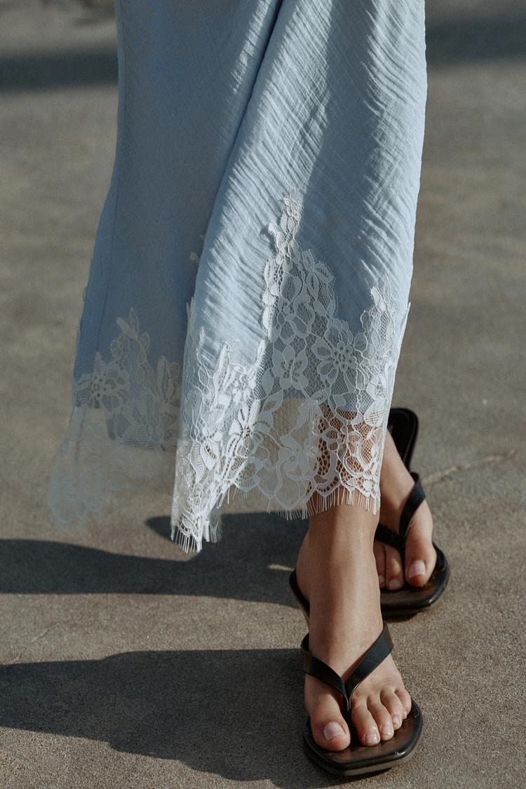 LACE MIDI SKIRT
