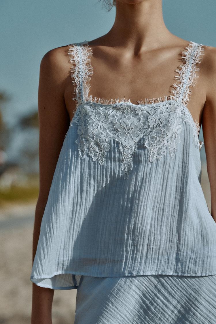 LACE-TRIMMED CAMISOLE TOP