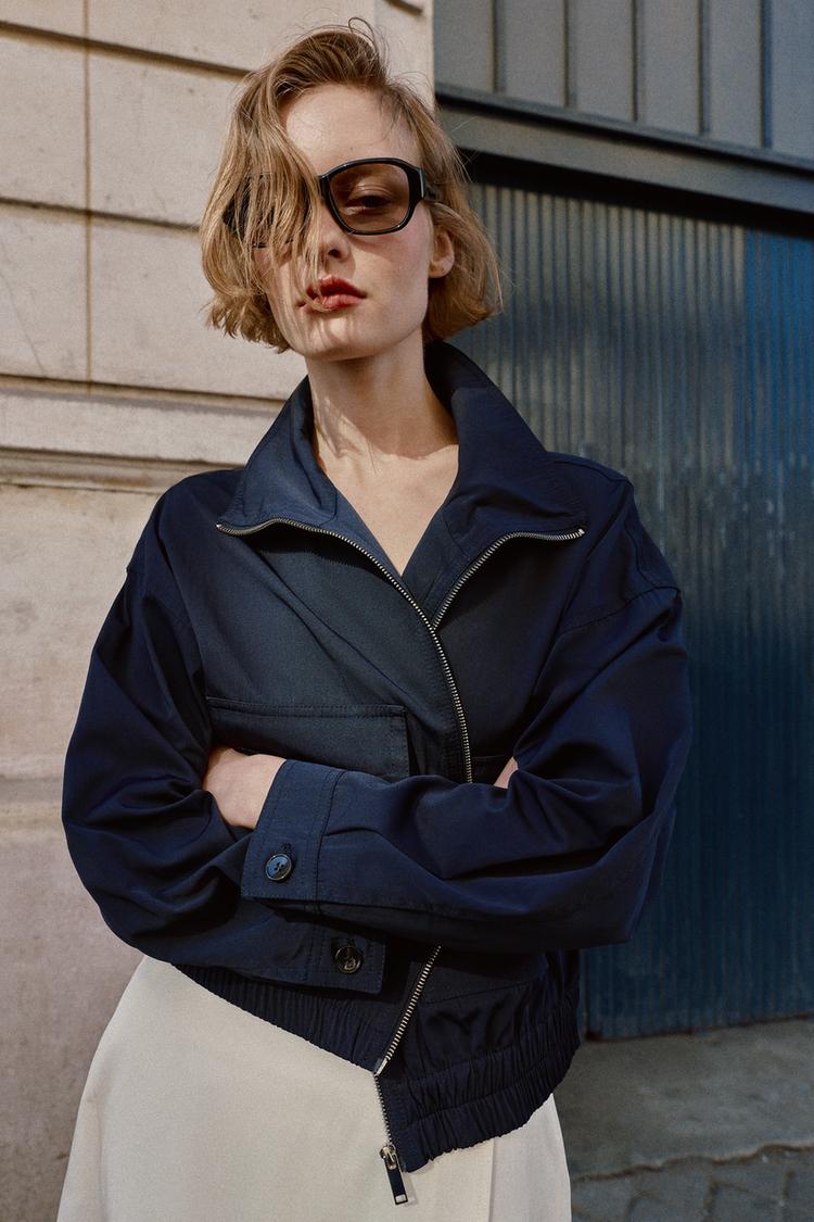 HIGH COLLAR JACKET WITH FLAP POCKETS
