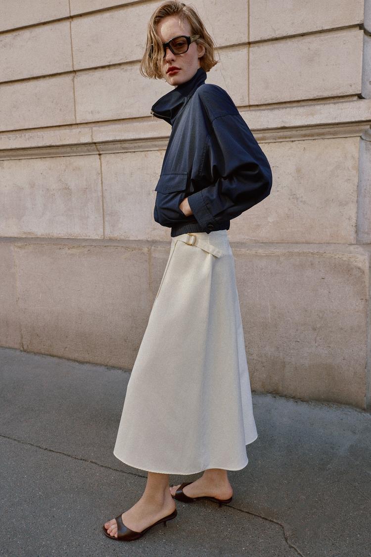 HIGH COLLAR JACKET WITH FLAP POCKETS