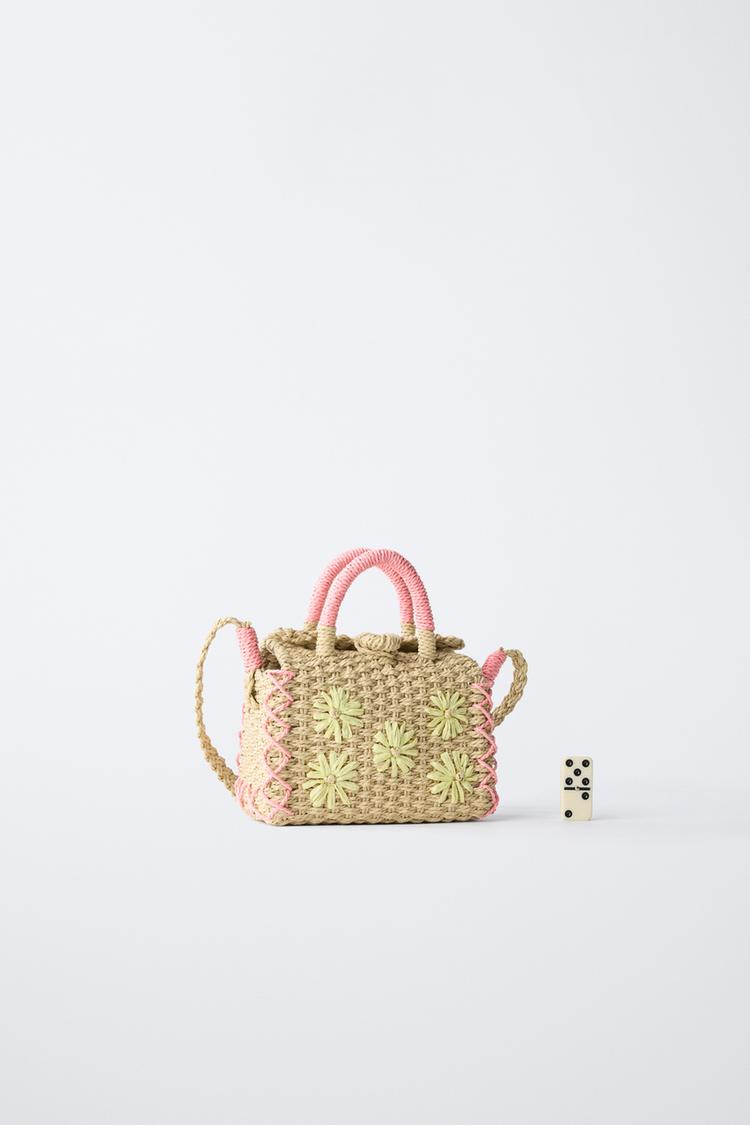 RAFFIA EFFECT FLOWER BAG