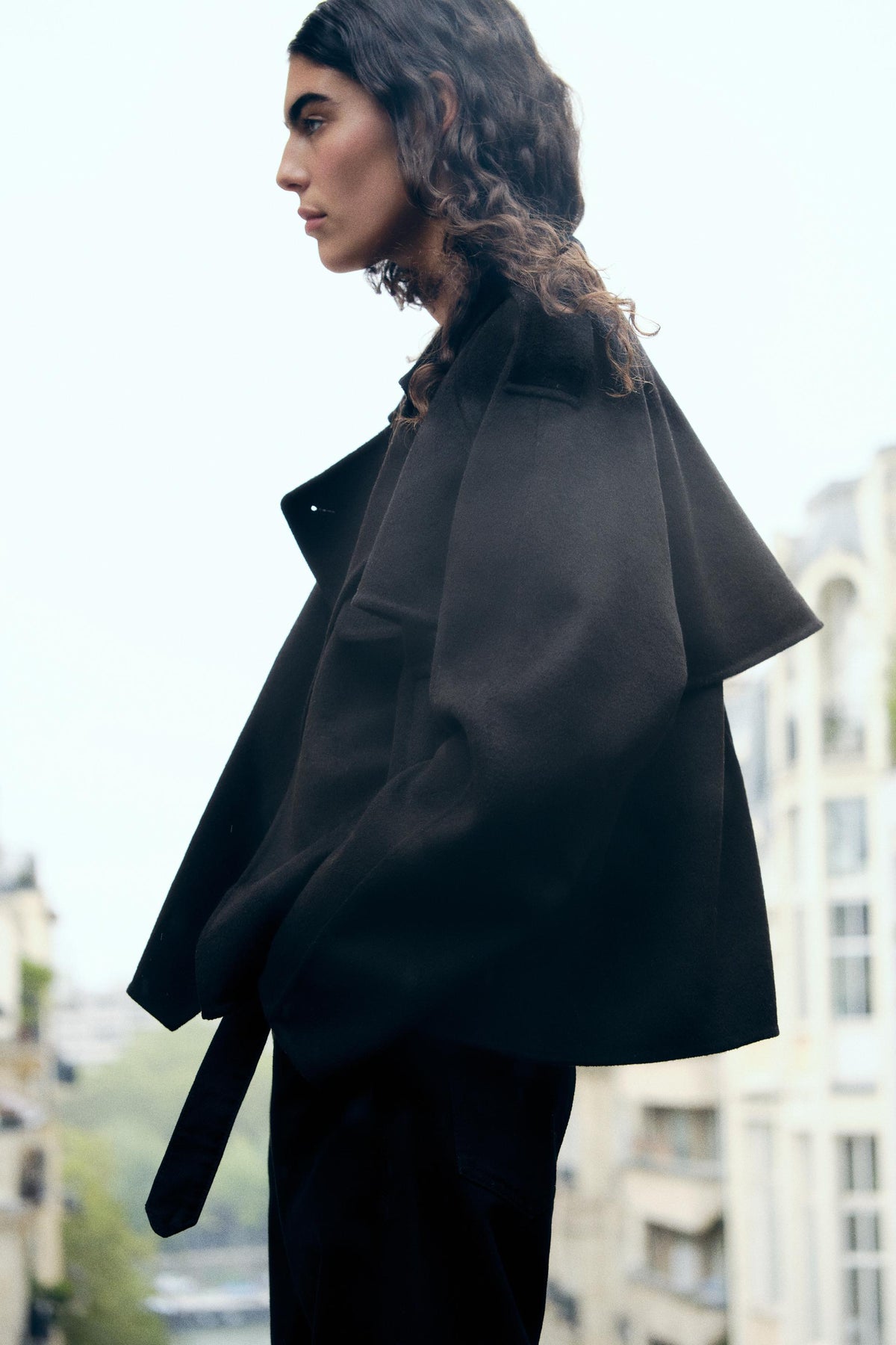 CROPPED WOOL COAT
