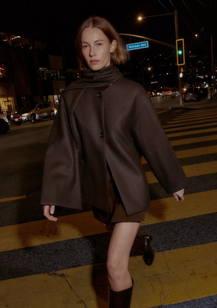 CROPPED WOOL COAT WITH SCARF