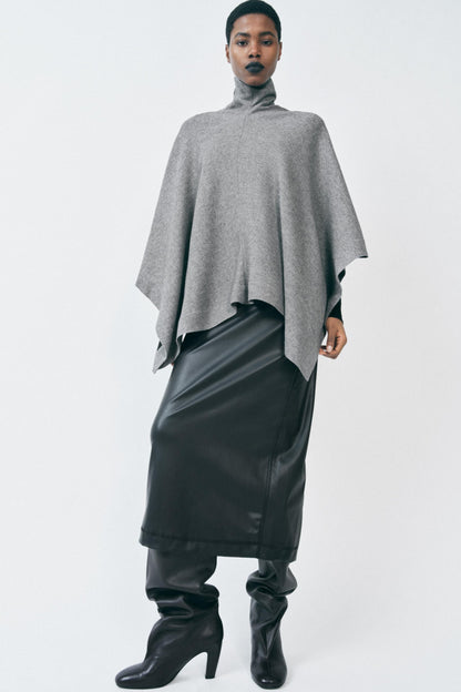 OVERSIZE CAPE